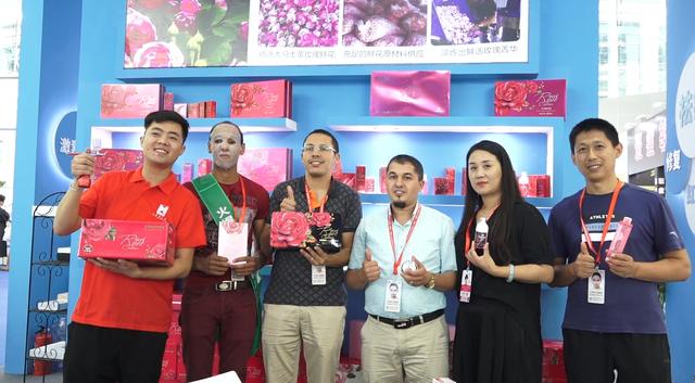 上海炫彩旗下品牌惊喜亮相第53届中国（广州）国际美博会