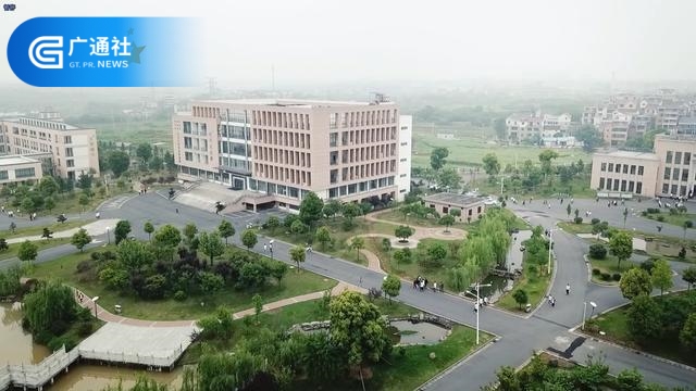 兰溪市第五中学校长方君强：为学生的终身发展奠基是学校一直坚持的理念