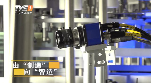 华研连续三年被评为中国液态食品机械行业“十强企业”