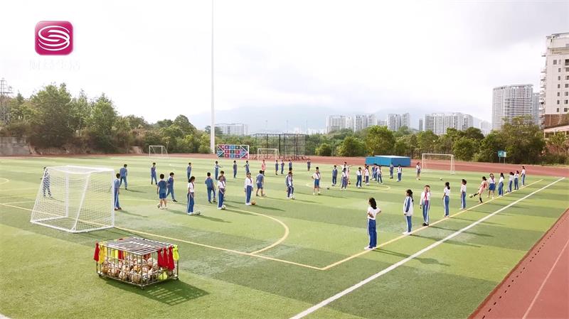 深圳坪山外国语学校坚持“健康第一”的指导思想，谱写校园体育新篇章(图4)