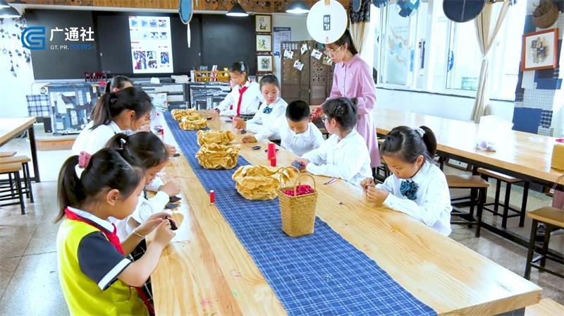 上海世外教育附属平湖经开实验小学不忘教育初心，让每个孩子拥有幸福童年(图3)