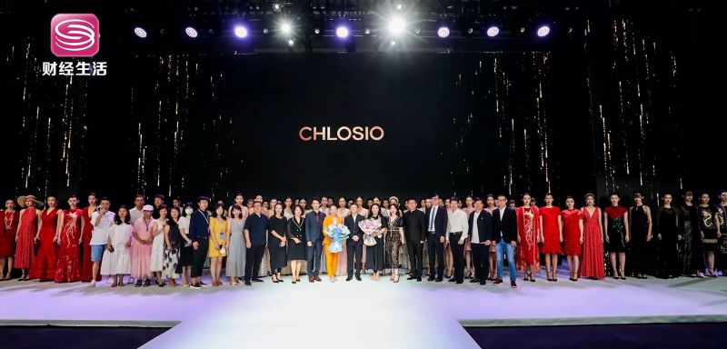 万旗服饰CHLOSIO克劳西品牌大秀亮相2021年时尚深圳展(图2)