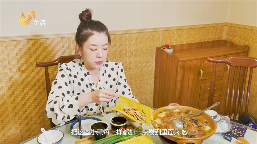 打卡菜赢生煎饼卷大葱，品地道鲁菜，尝舌尖美食(图7)