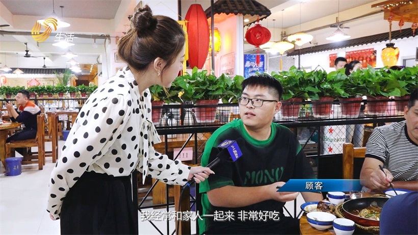 打卡菜赢生煎饼卷大葱，品地道鲁菜，尝舌尖美食(图10)