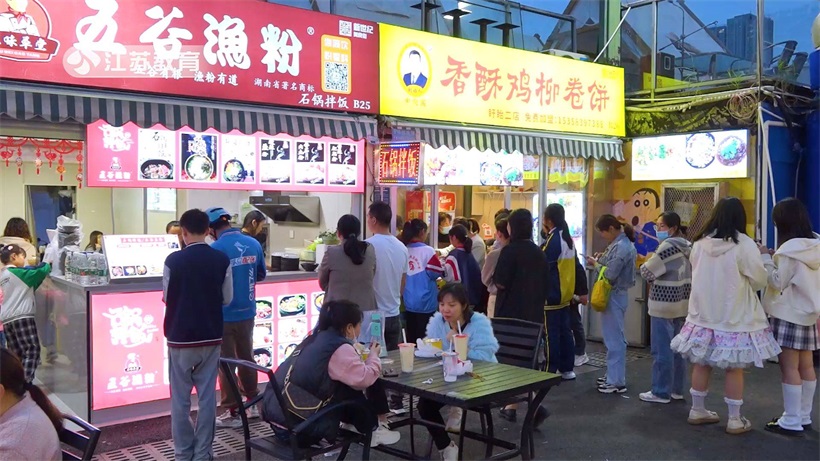盱眙新世纪美食街整合地方饮食文化，打造一张靓丽的“城市名片”(图5)