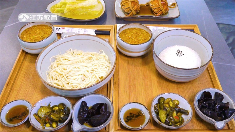 打卡蟹兴记·蟹黄面，品尝舌尖上的美味(图5)