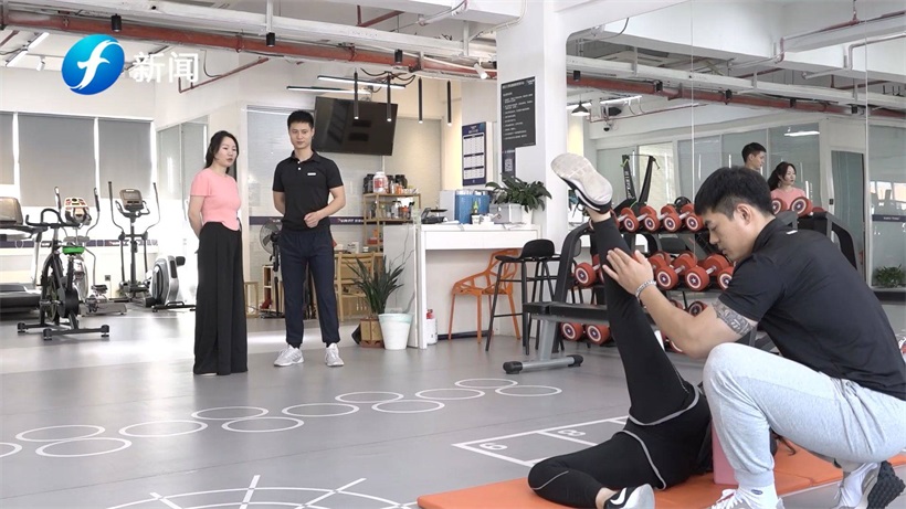 健身成就美好生活，走进锐健私教(图2)