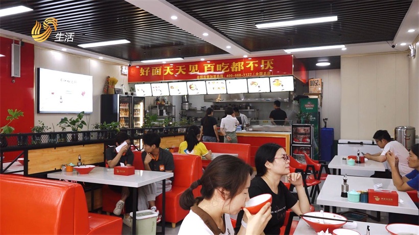 打卡刘老汉汤饼，品尝热腾腾香喷喷的面(图5)