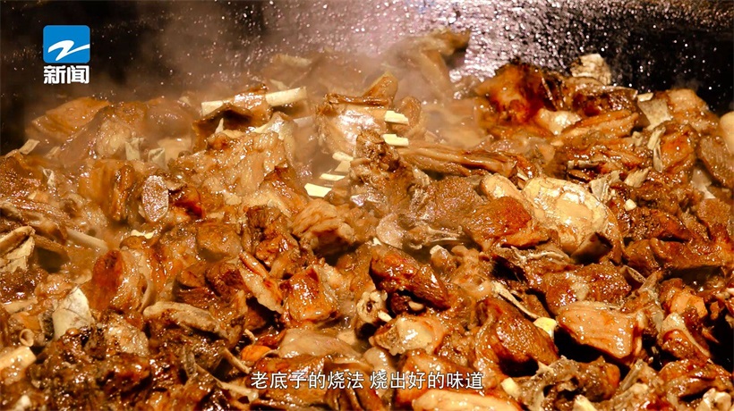 打卡杭州踏步档饭店，品尝红烧羊肉地道美味(图4)