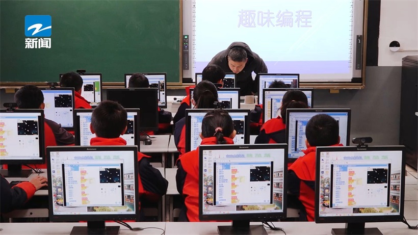 慈溪市横河镇雨露学校以足球特色引领学生全面发展(图5)