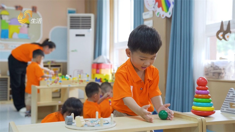 金乡县春城幼儿园以游戏点亮童年，助力幼儿全面发展(图2)