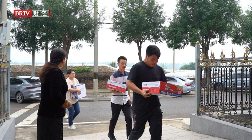 北京天使儿童医院公益行，让折翼天使拥抱春天(图9)