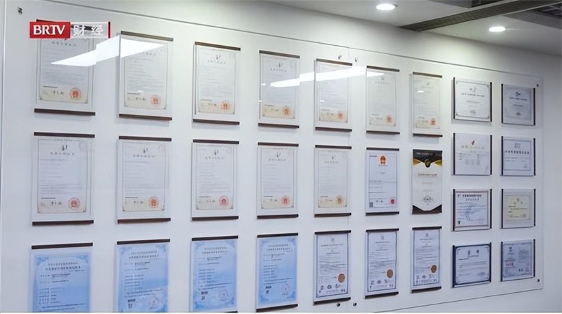 光博会见证奥普维尔科技以400G光传输分析仪引领行业技术革新(图7)