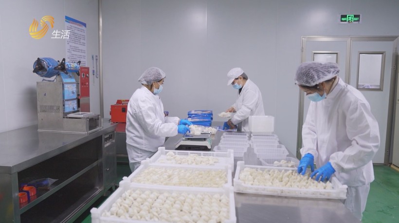 山东豆逗鱼食品品质与创新并重，鲅鱼虾水饺成为美食文化新符号(图8)