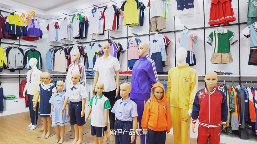 新华宇服装专业打造优质校服，助力学生健康成长