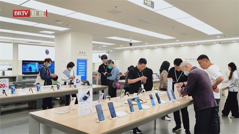 华为“春日礼遇”领航——门店以专业服务重塑智能终端服务范式